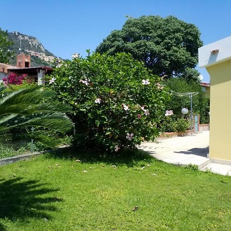 Villa Azzurra Nel Centro Di Коста-Рей Екстер'єр фото